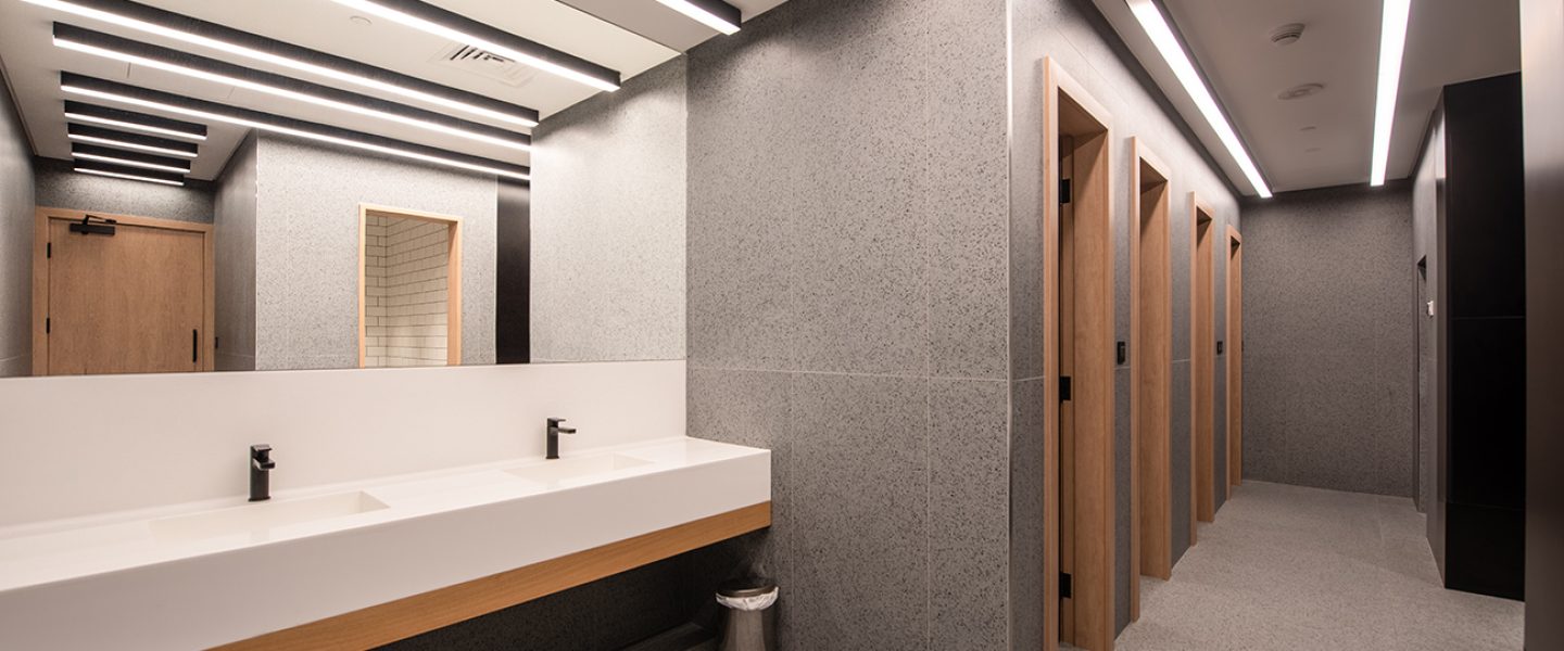 RESTROOM